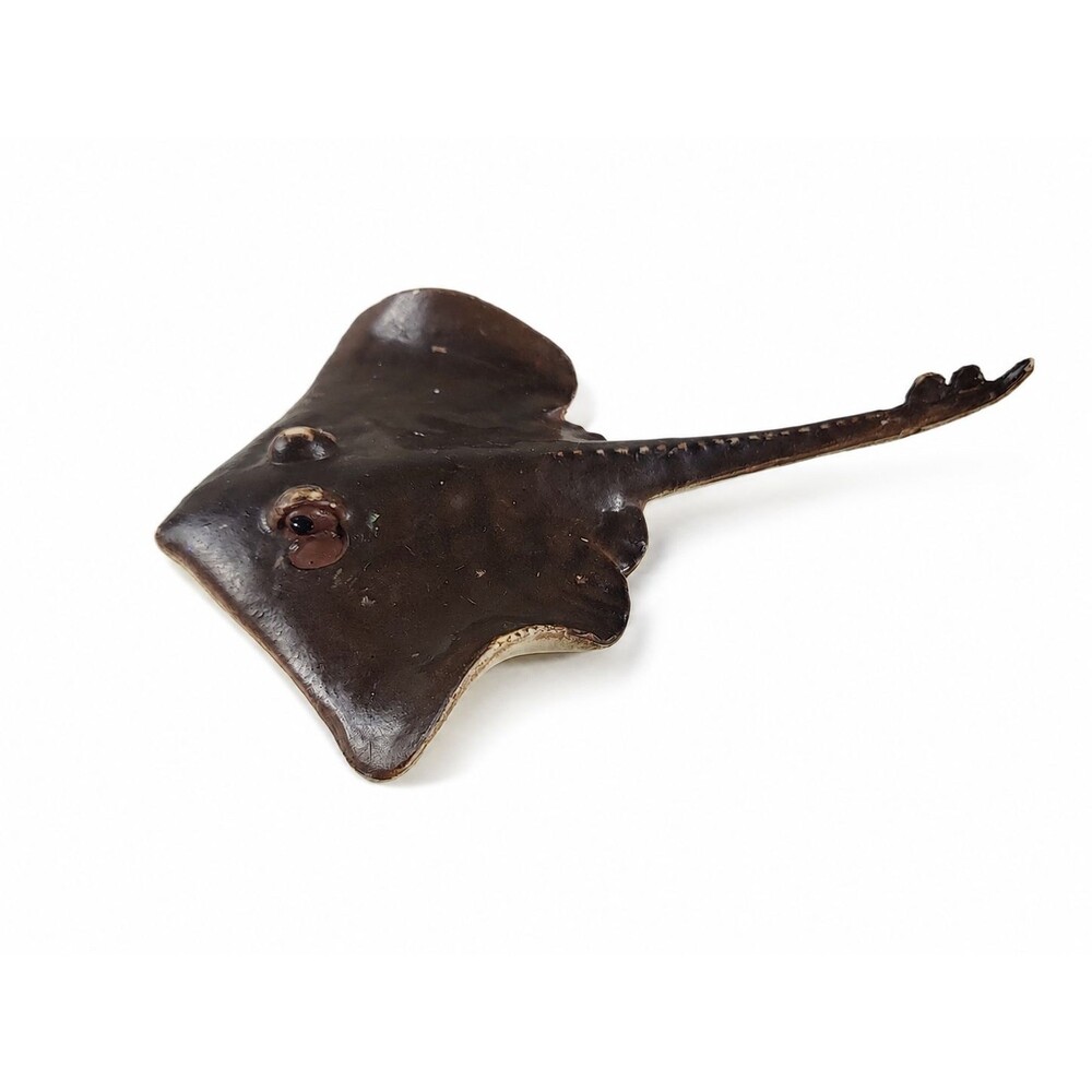 AAA Devil Fish Stingray Figurine Brown Manta Ray Ocean Marine Animal Figure Vint